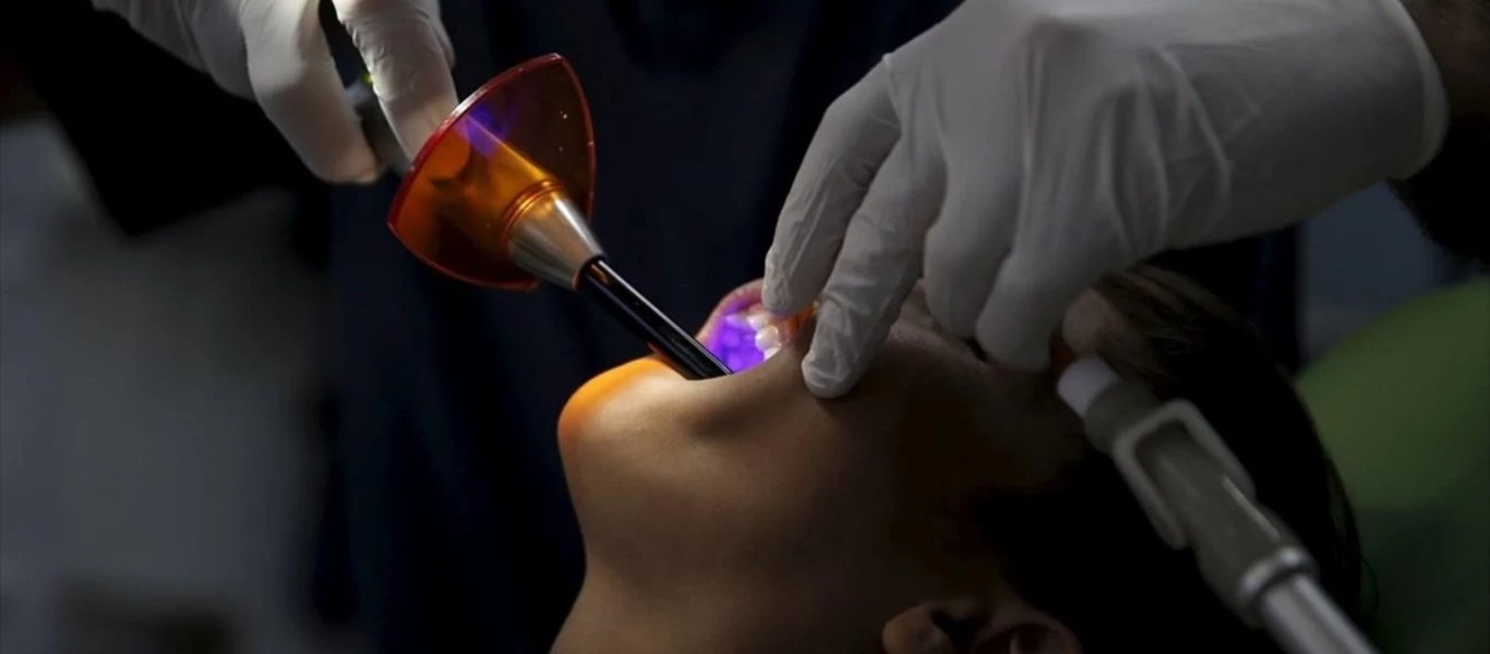 Δεν μπορείτε να κρυφτείτε από τον οδοντίατρό σας - Γνωρίζει πότε κάνατε στοματικό σεξ